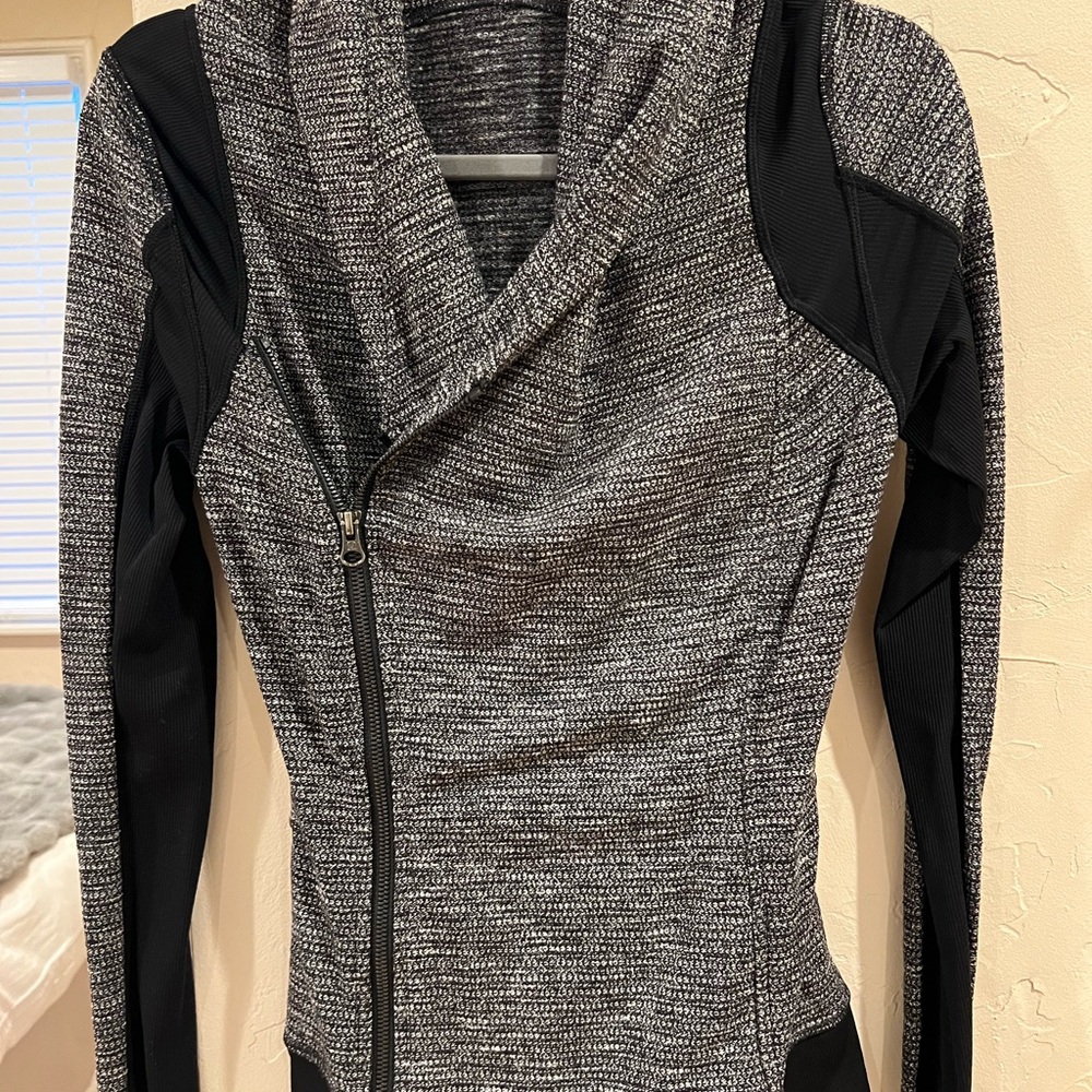 Lululemon Stride Jacket asymmetrical zip - image 1